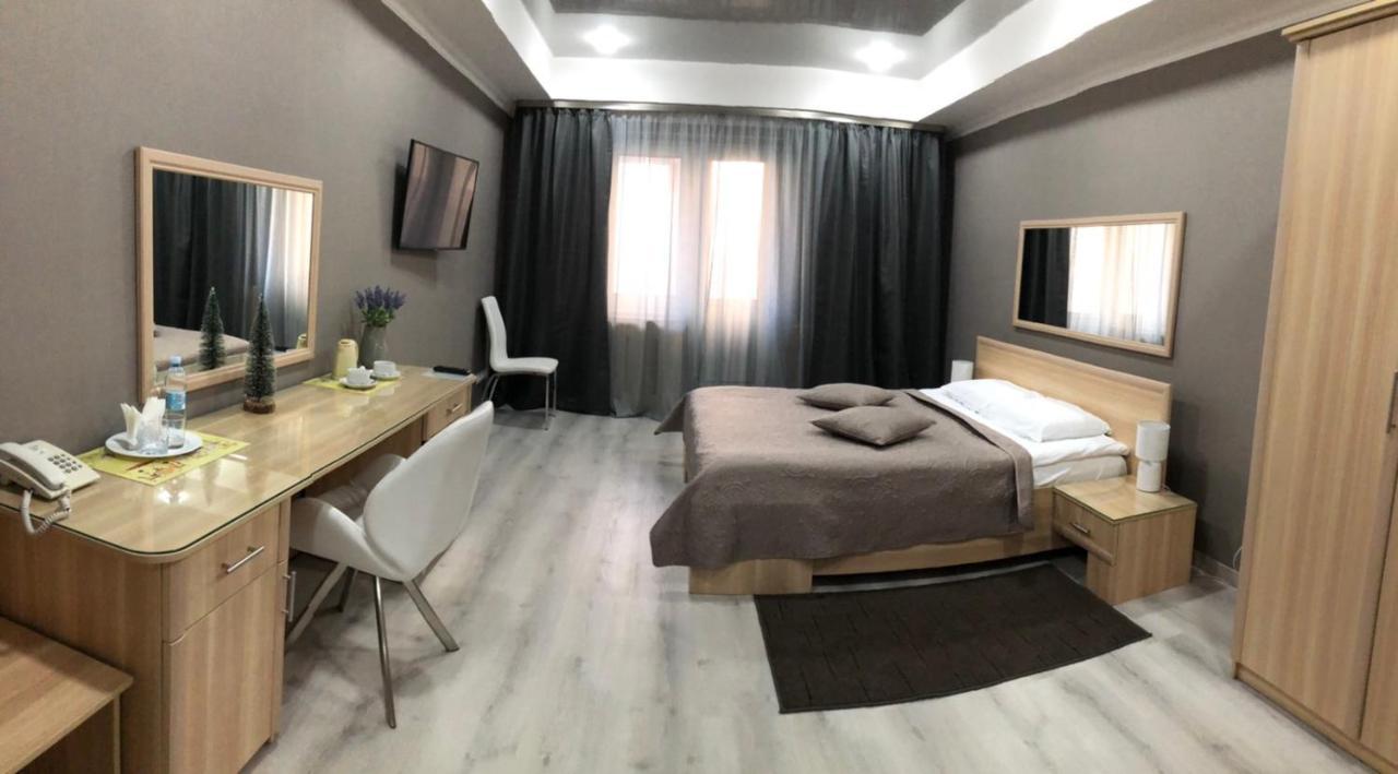 Mercury Hotel Harkov Kültér fotó