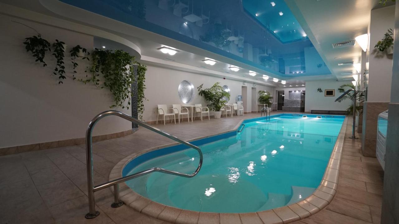 Mercury Hotel Harkov Kültér fotó