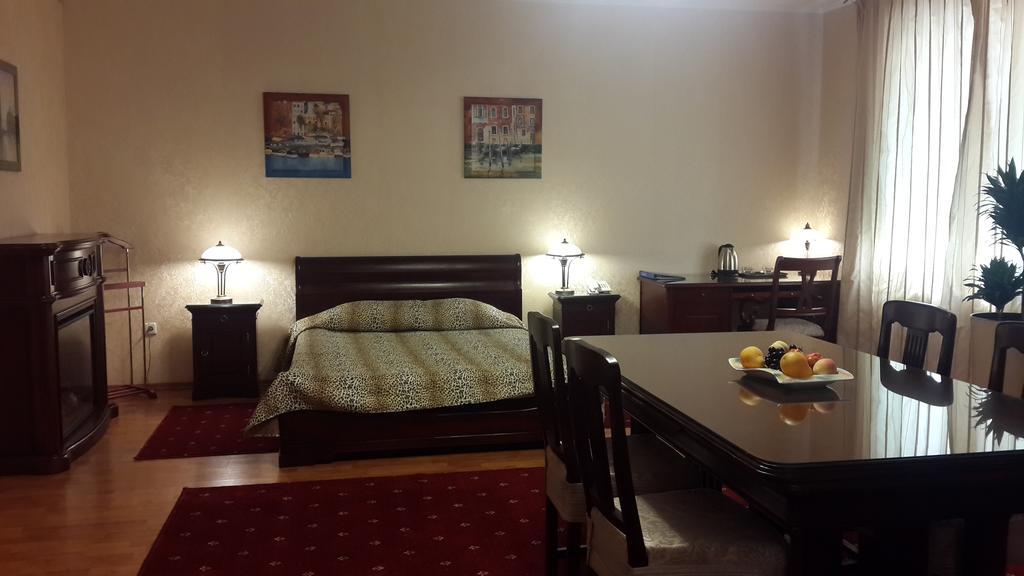 Mercury Hotel Harkov Kültér fotó