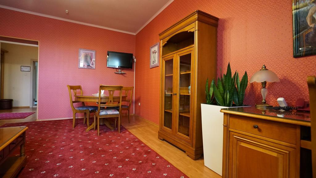 Mercury Hotel Harkov Kültér fotó
